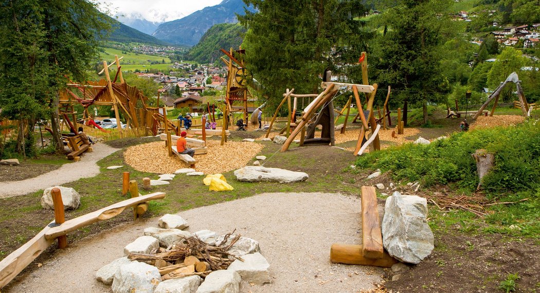 Ihr Familienhotel im Ötztal Familienhotel in Oetz