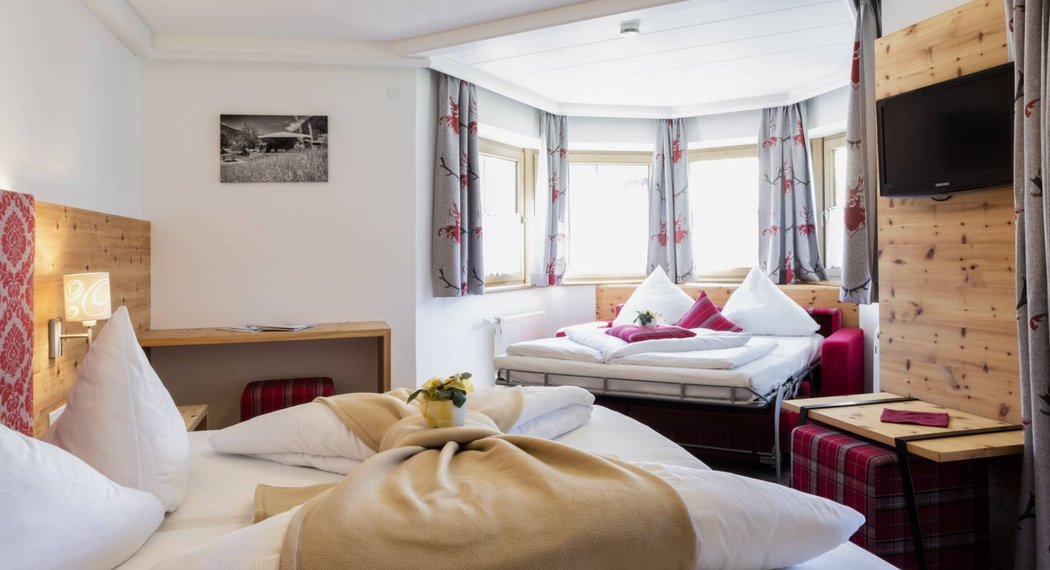 Hotel Oetztal: Ihr gemütliches Zimmer im Jägerhof wartet Hotel Oetztal: Ihr gemütliches Zimmer im Jägerhof wartet