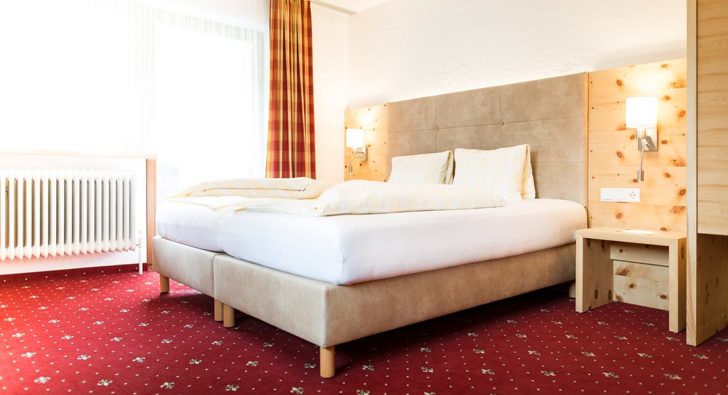 Der Jägerhof - unser Hotel im Ötztal Der Jägerhof - unser Hotel im Ötztal