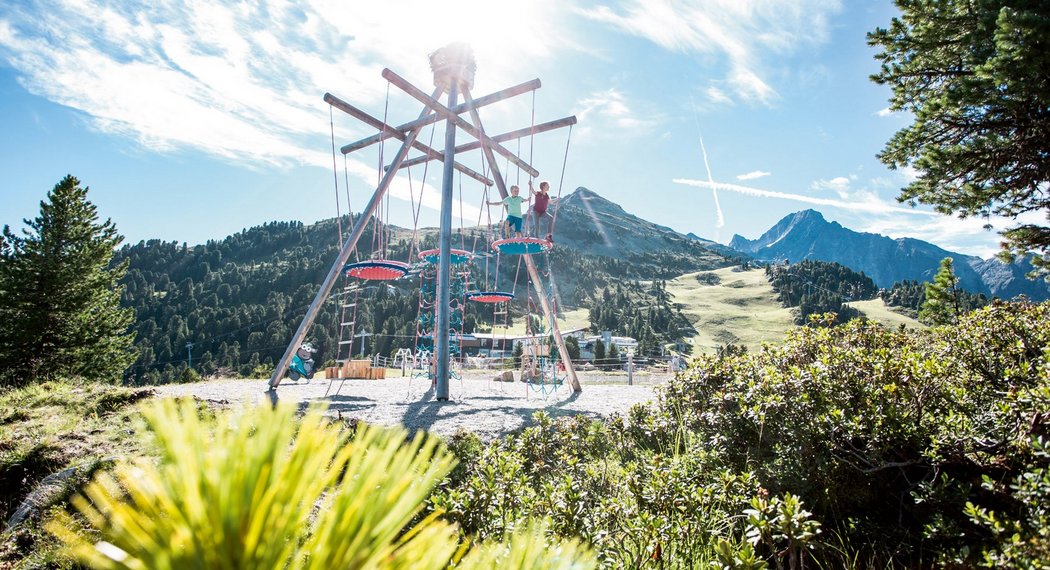 Ihr Familienhotel im Ötztal Familienhotel in Oetz