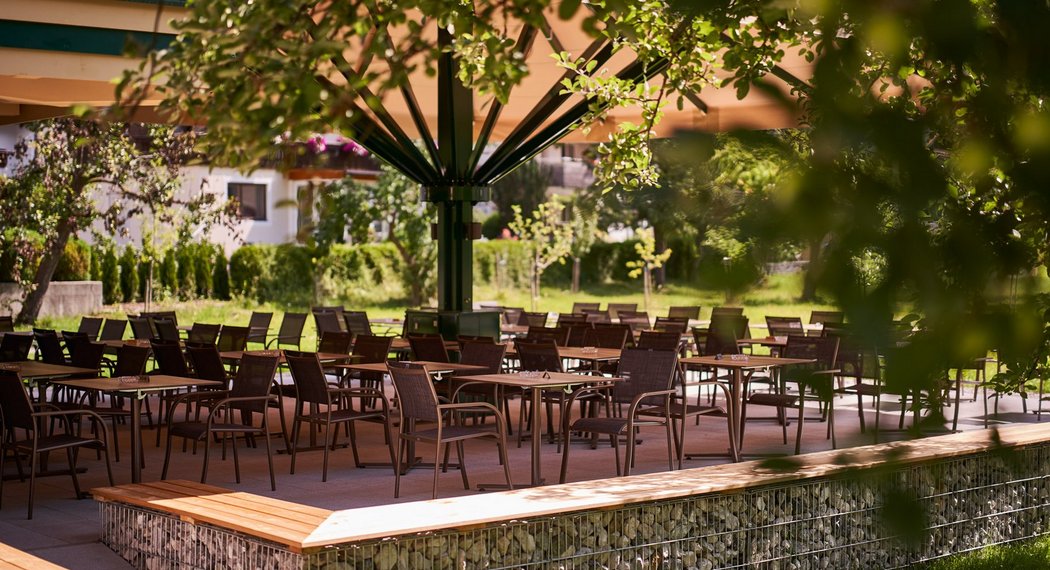 Der Jägerhof - unser Hotel im Ötztal Der Jägerhof - unser Hotel im Ötztal