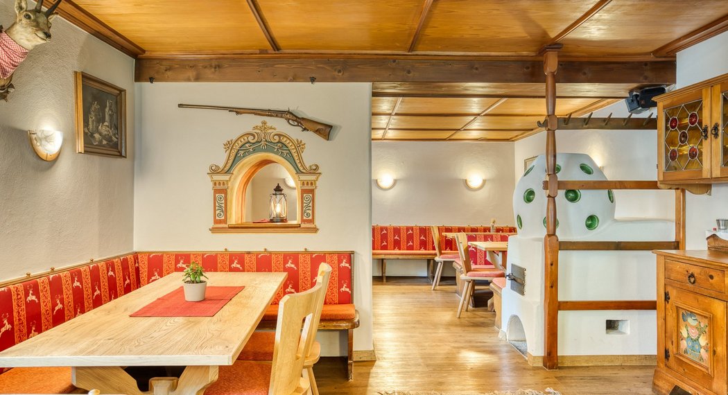 Der Jägerhof - unser Hotel im Ötztal Der Jägerhof - unser Hotel im Ötztal